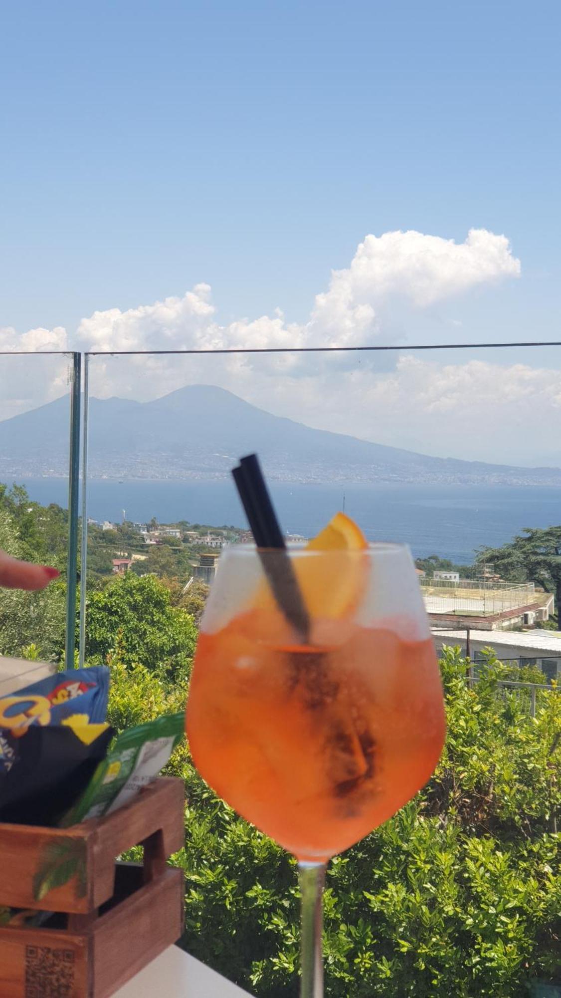 Napoli Stadio - 3 Bedrooms - 2 Bathrooms - Free Park Zewnętrze zdjęcie