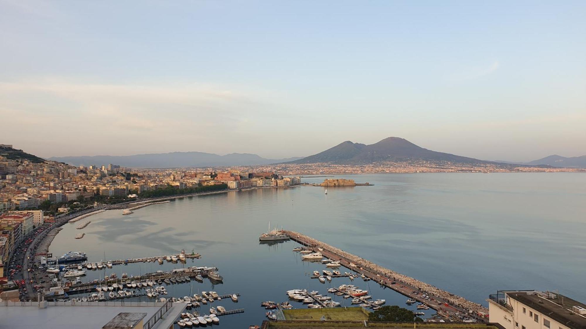 Napoli Stadio - 3 Bedrooms - 2 Bathrooms - Free Park Zewnętrze zdjęcie